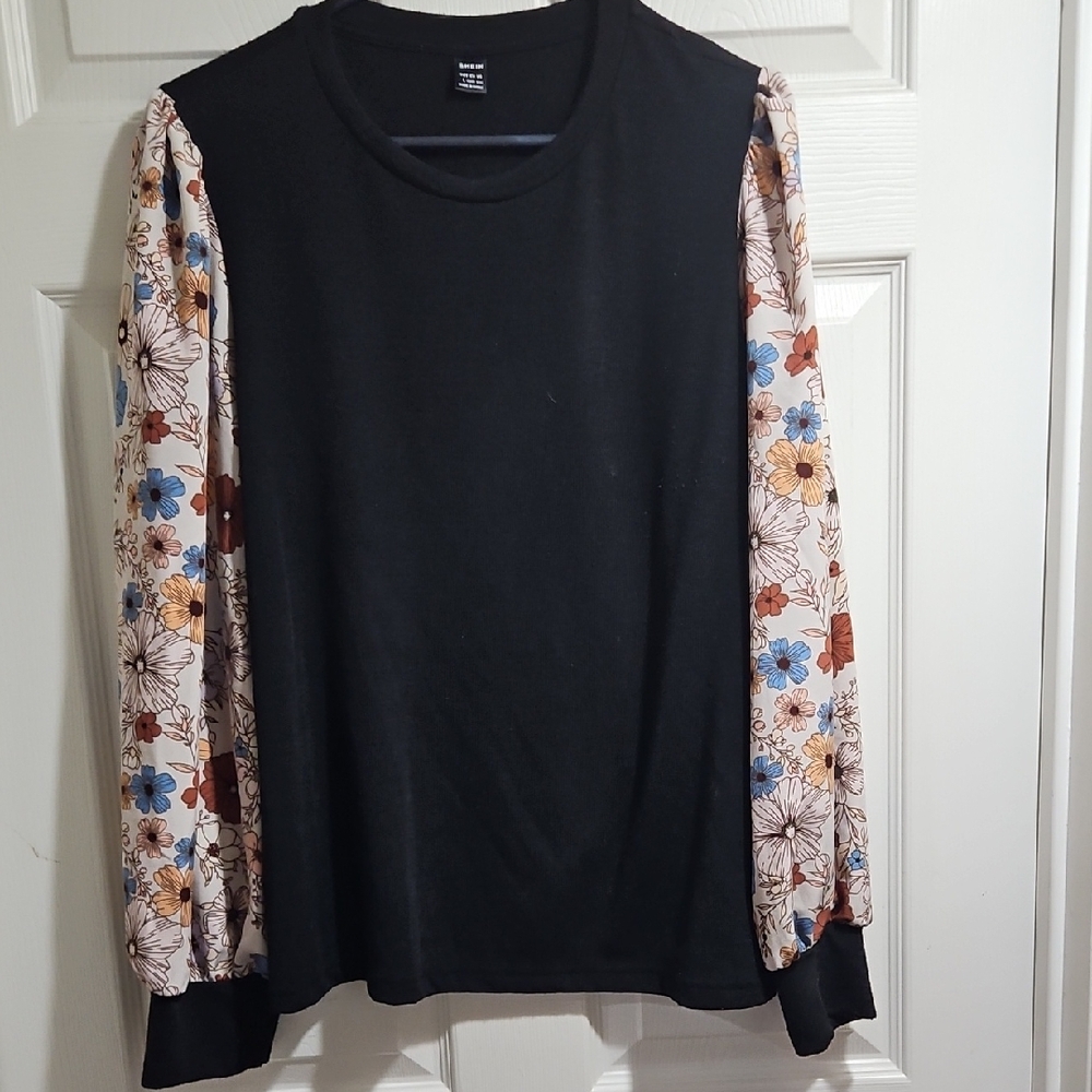 SHEIN Black Top with Floral Sleeves